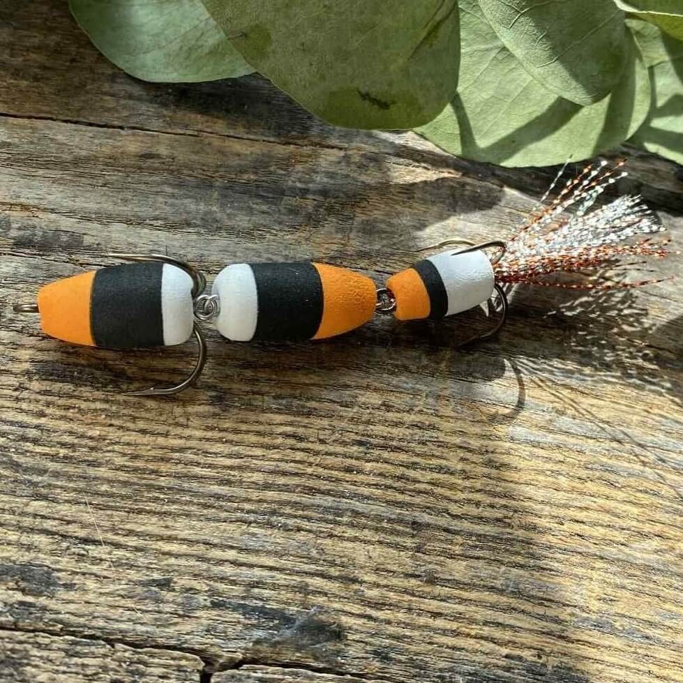 Mandula plaukiojanti starkių žūklei – Oranžinė-Juoda-Balta „Trispalvė“ 7,5 cm